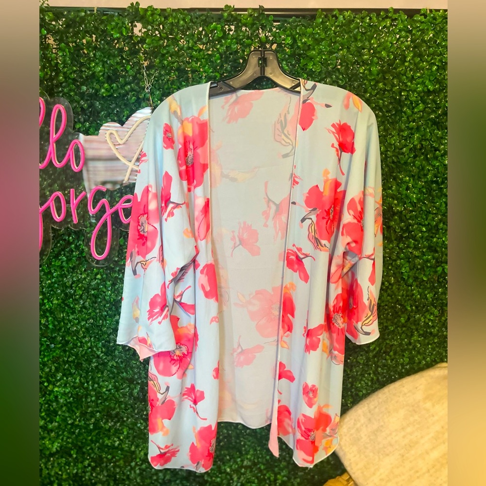 Kimono Style Coverup NWOT